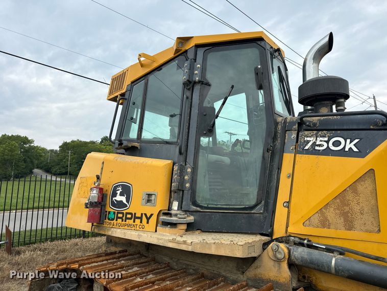 image for item OF9991 2015 John Deere 750K dozer