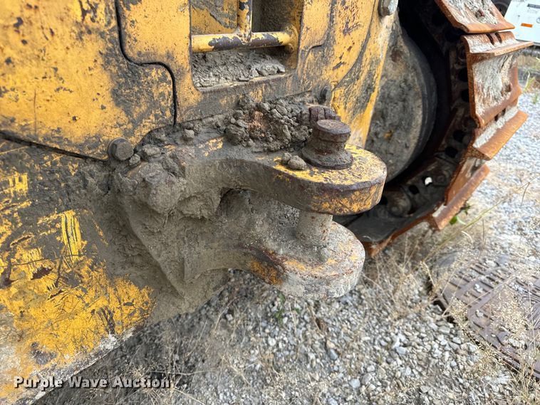 image for item OF9991 2015 John Deere 750K dozer