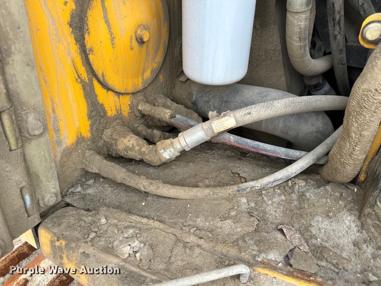 image for item OF9991 2015 John Deere 750K dozer