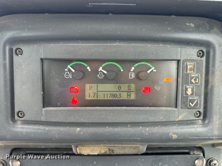 image for item OF9991 2015 John Deere 750K dozer