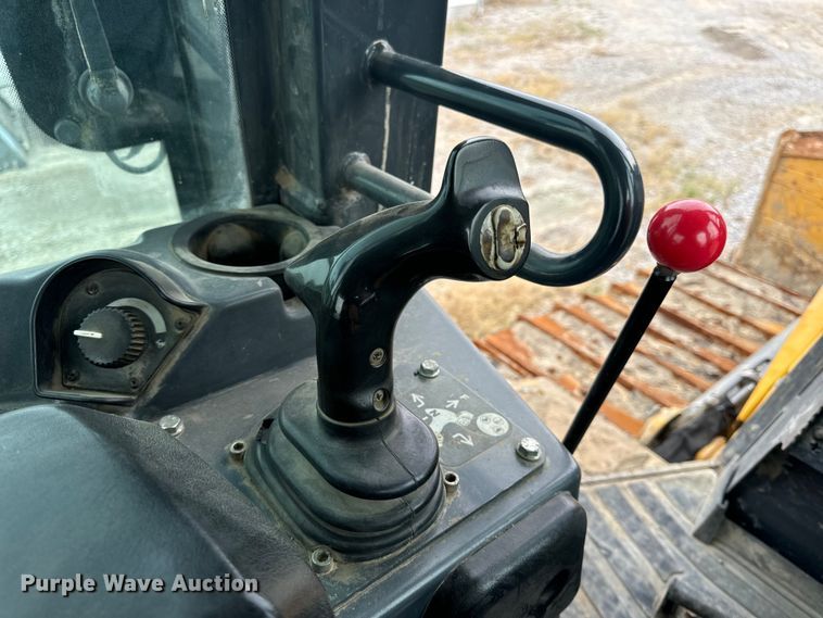 image for item OF9991 2015 John Deere 750K dozer