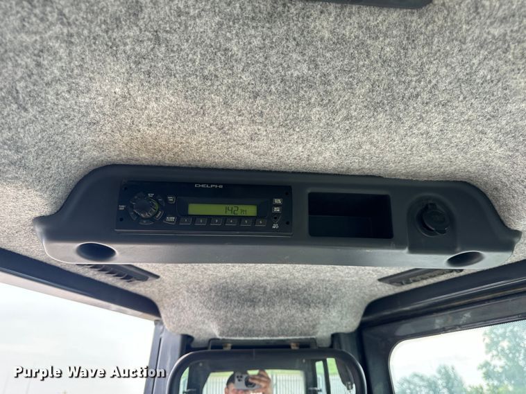 image for item OF9991 2015 John Deere 750K dozer