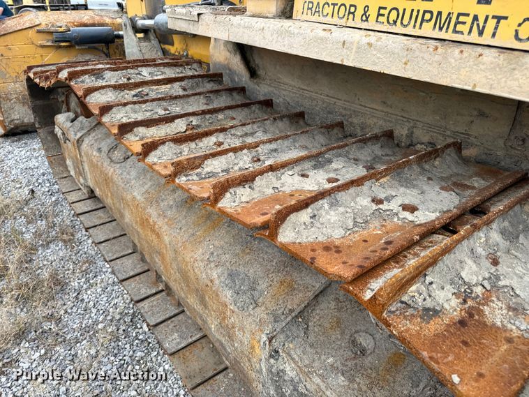 image for item OF9991 2015 John Deere 750K dozer