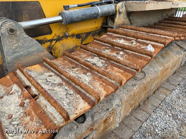 image for item OF9991 2015 John Deere 750K dozer