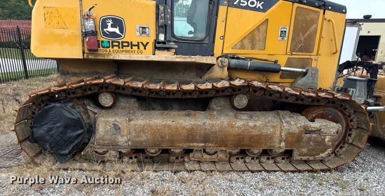 image for item OF9991 2015 John Deere 750K dozer