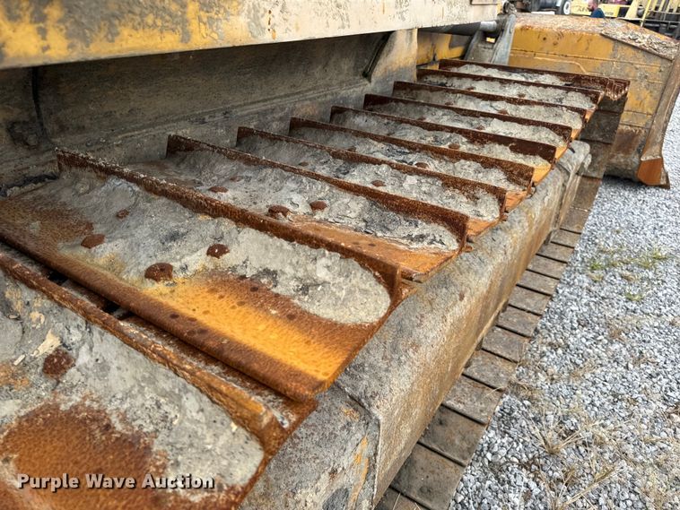 image for item OF9991 2015 John Deere 750K dozer