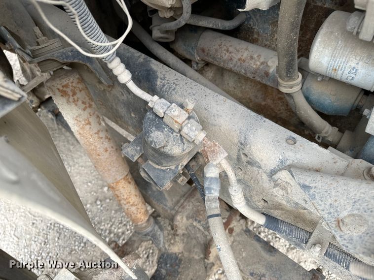 image for item OF9992 1999 International 8100 water truck