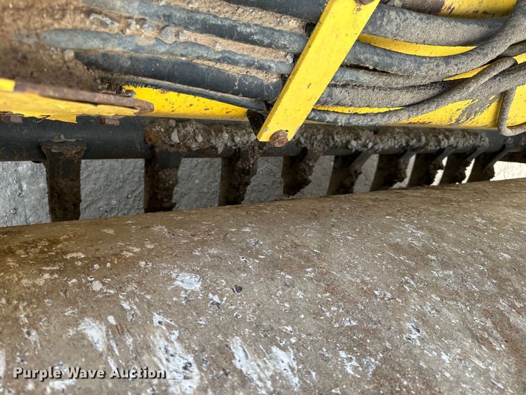 image for item OF9993 2017 Bomag BW211DH-5 single drum vibratory roller