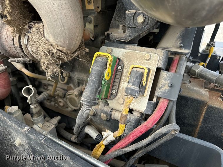 image for item OF9993 2017 Bomag BW211DH-5 single drum vibratory roller