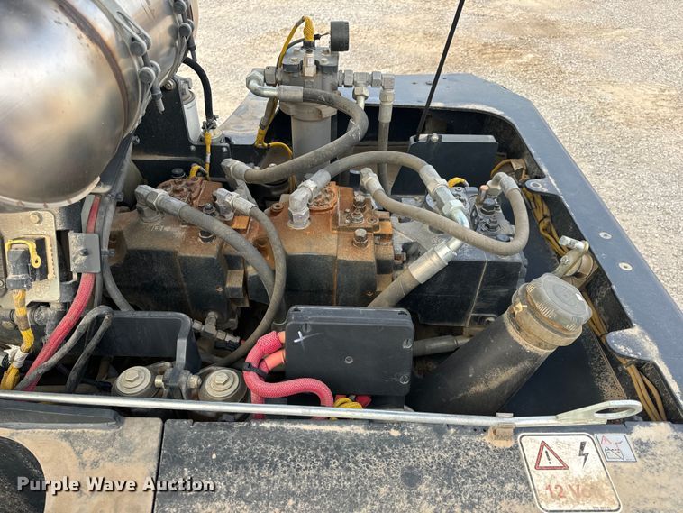 image for item OF9993 2017 Bomag BW211DH-5 single drum vibratory roller