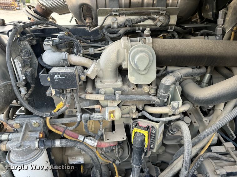 image for item OF9993 2017 Bomag BW211DH-5 single drum vibratory roller