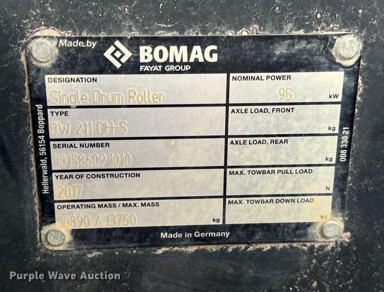 image for item OF9993 2017 Bomag BW211DH-5 single drum vibratory roller