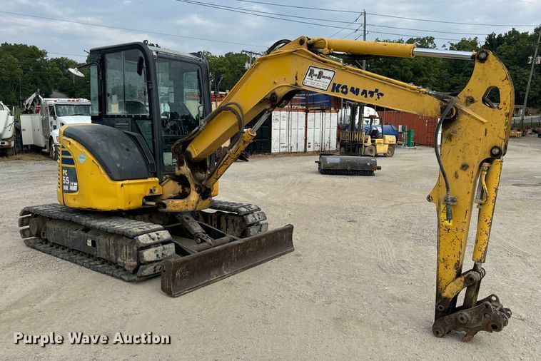 image for item OF9995 2012 Komatsu  PC55MR-3 mini excavator