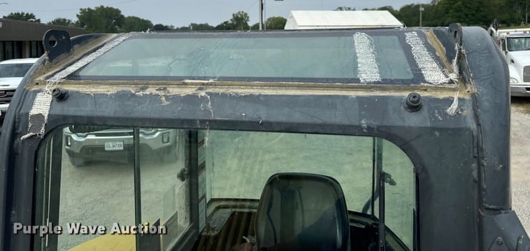 image for item OF9995 2012 Komatsu  PC55MR-3 mini excavator