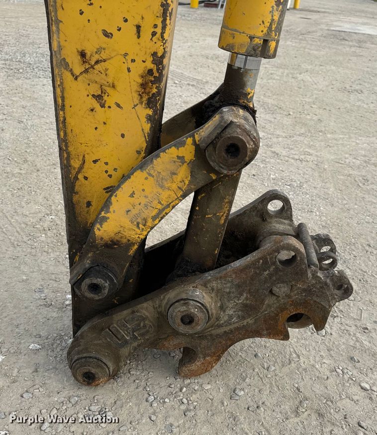 image for item OF9995 2012 Komatsu  PC55MR-3 mini excavator