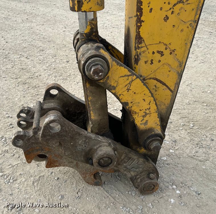 image for item OF9995 2012 Komatsu  PC55MR-3 mini excavator