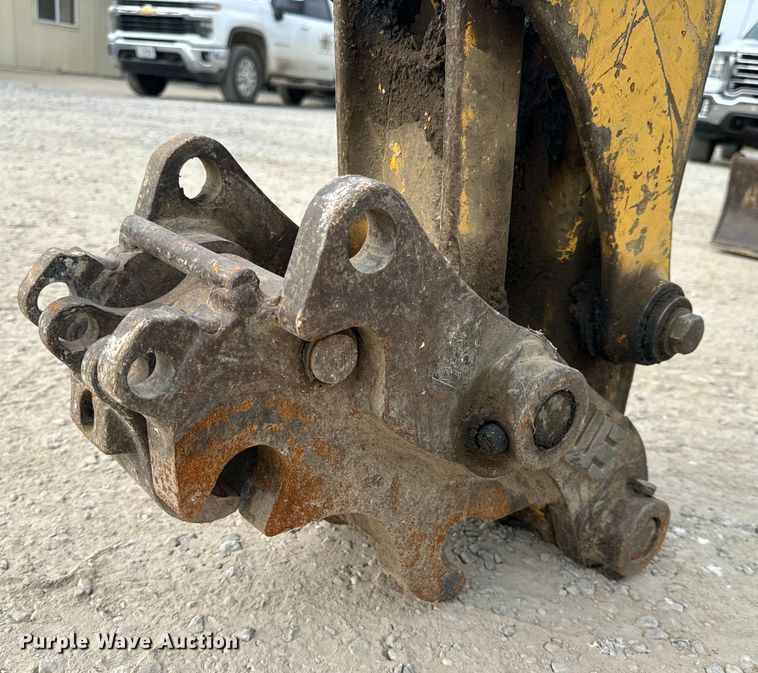 image for item OF9995 2012 Komatsu  PC55MR-3 mini excavator