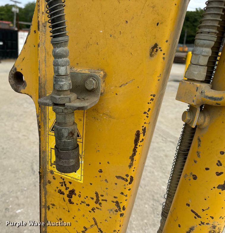 image for item OF9995 2012 Komatsu  PC55MR-3 mini excavator