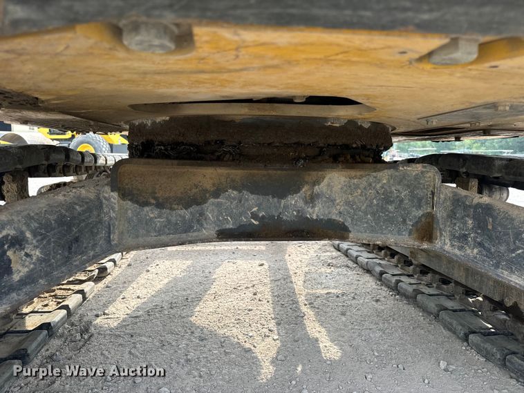 image for item OF9995 2012 Komatsu  PC55MR-3 mini excavator