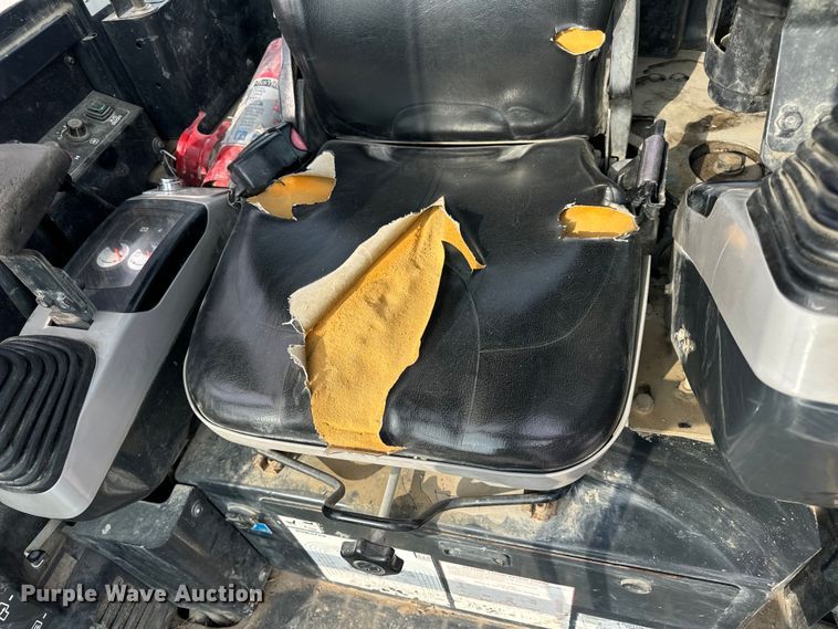 image for item OF9995 2012 Komatsu  PC55MR-3 mini excavator