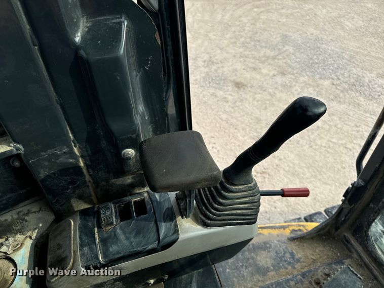 image for item OF9995 2012 Komatsu  PC55MR-3 mini excavator