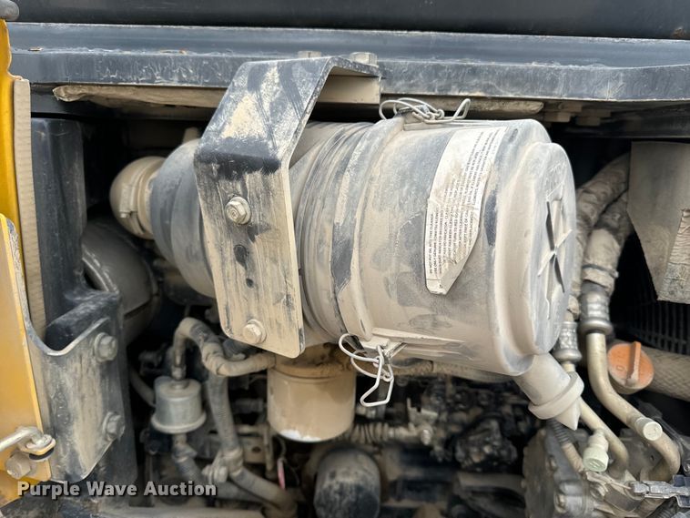 image for item OF9995 2012 Komatsu  PC55MR-3 mini excavator