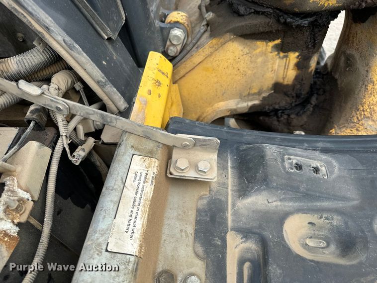 image for item OF9995 2012 Komatsu  PC55MR-3 mini excavator