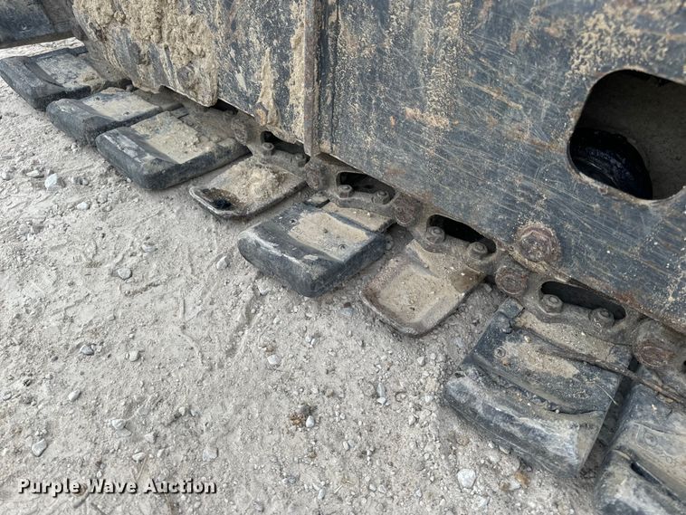 image for item OF9995 2012 Komatsu  PC55MR-3 mini excavator