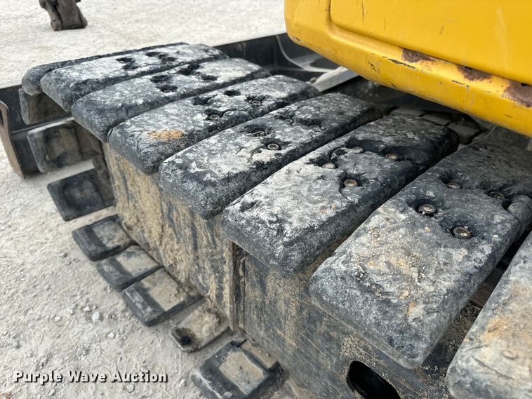 image for item OF9995 2012 Komatsu  PC55MR-3 mini excavator