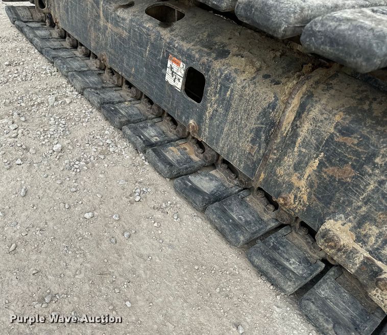 image for item OF9995 2012 Komatsu  PC55MR-3 mini excavator