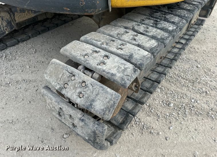 image for item OF9995 2012 Komatsu  PC55MR-3 mini excavator