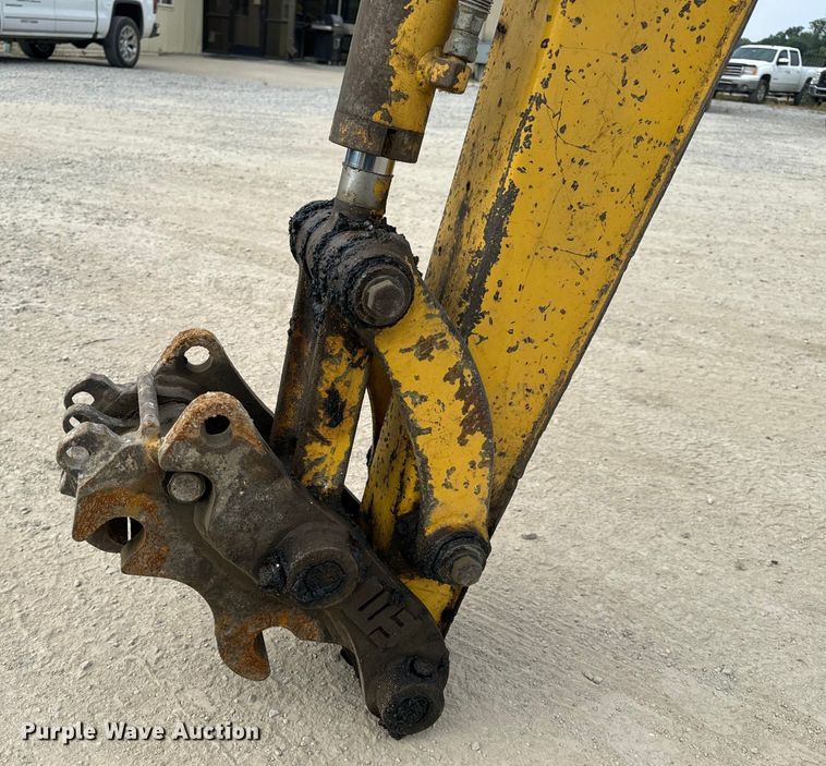 image for item OF9996 2012 Komatsu PC55MR-3 mini excavator