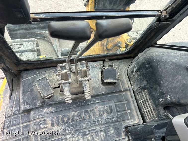 image for item OF9996 2012 Komatsu PC55MR-3 mini excavator