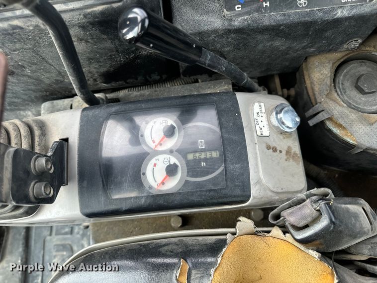 image for item OF9996 2012 Komatsu PC55MR-3 mini excavator