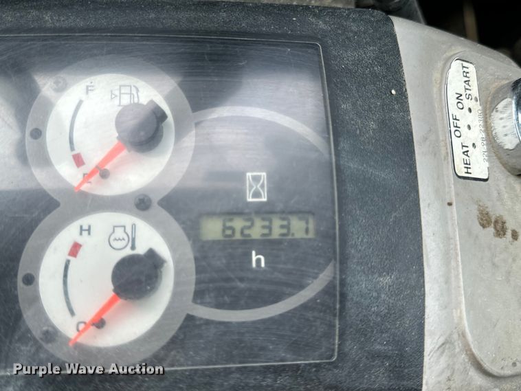 image for item OF9996 2012 Komatsu PC55MR-3 mini excavator