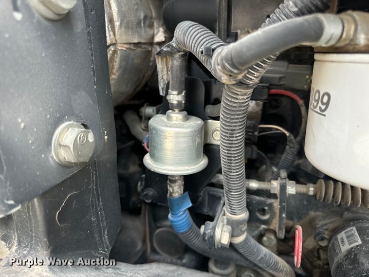 image for item OF9996 2012 Komatsu PC55MR-3 mini excavator