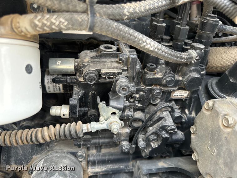 image for item OF9996 2012 Komatsu PC55MR-3 mini excavator