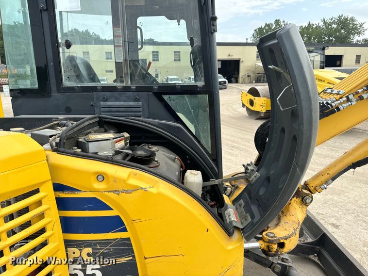 image for item OF9996 2012 Komatsu PC55MR-3 mini excavator