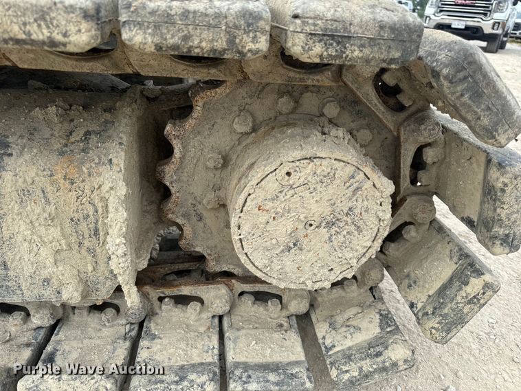 image for item OF9996 2012 Komatsu PC55MR-3 mini excavator