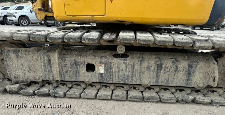 image for item OF9996 2012 Komatsu PC55MR-3 mini excavator