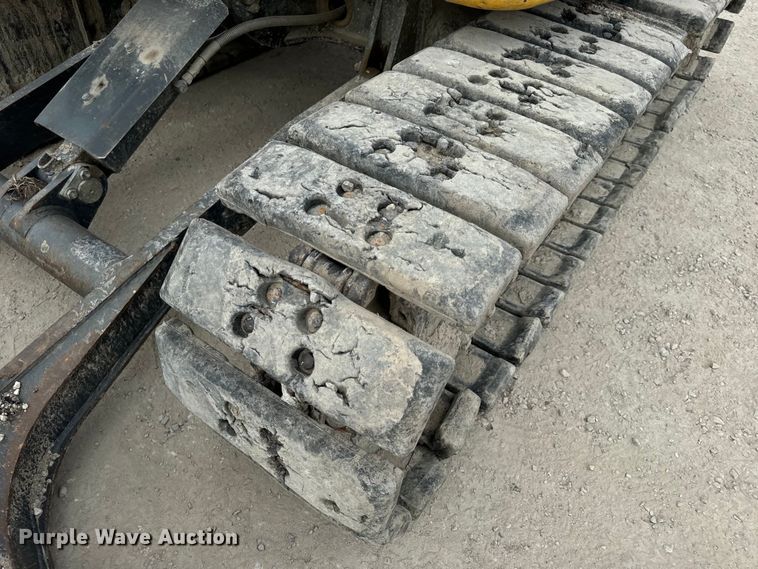 image for item OF9996 2012 Komatsu PC55MR-3 mini excavator