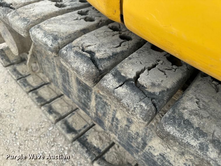 image for item OF9996 2012 Komatsu PC55MR-3 mini excavator