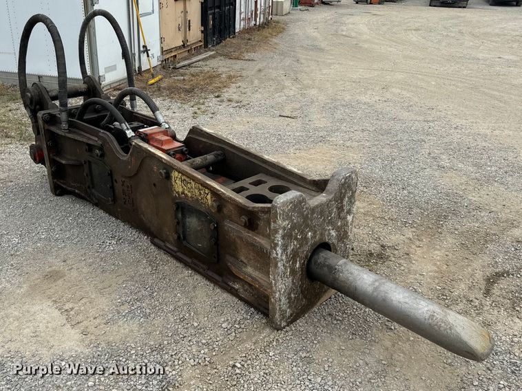 image for item OF9997 NPK GH-18 breaker