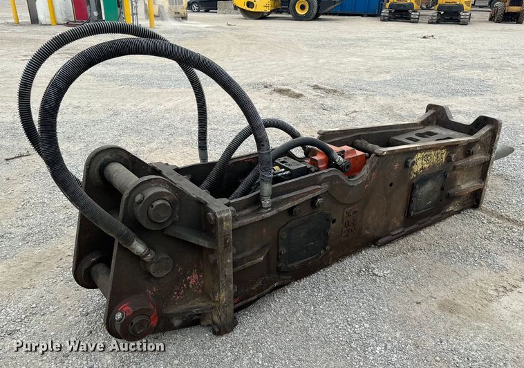 image for item OF9997 NPK GH-18 breaker