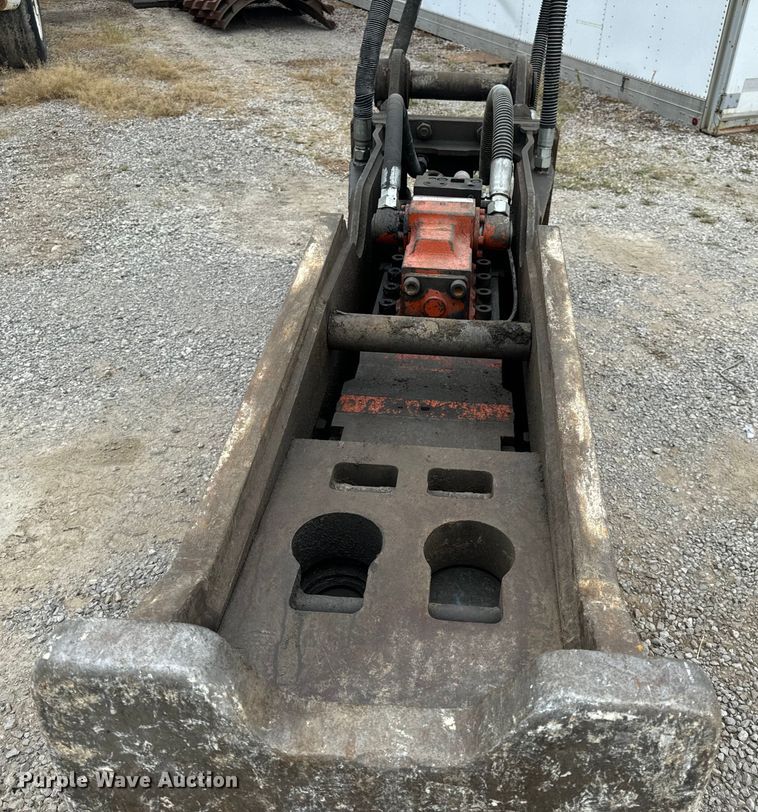 image for item OF9997 NPK GH-18 breaker