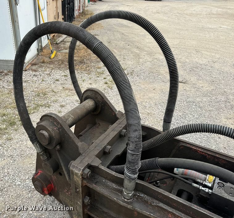 image for item OF9997 NPK GH-18 breaker