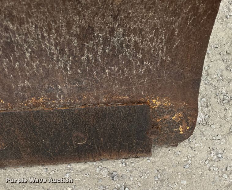 image for item OF9998 2002 Caterpillar  CP-323C single drum vibratory roller