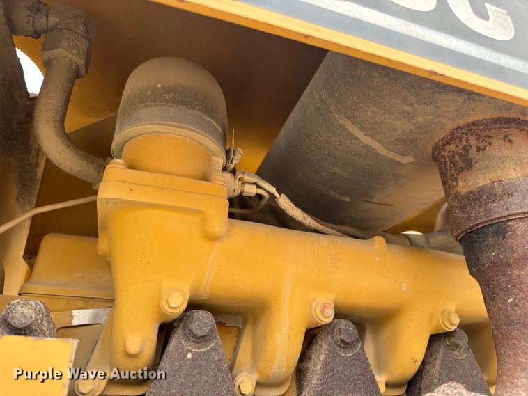 image for item OF9998 2002 Caterpillar  CP-323C single drum vibratory roller