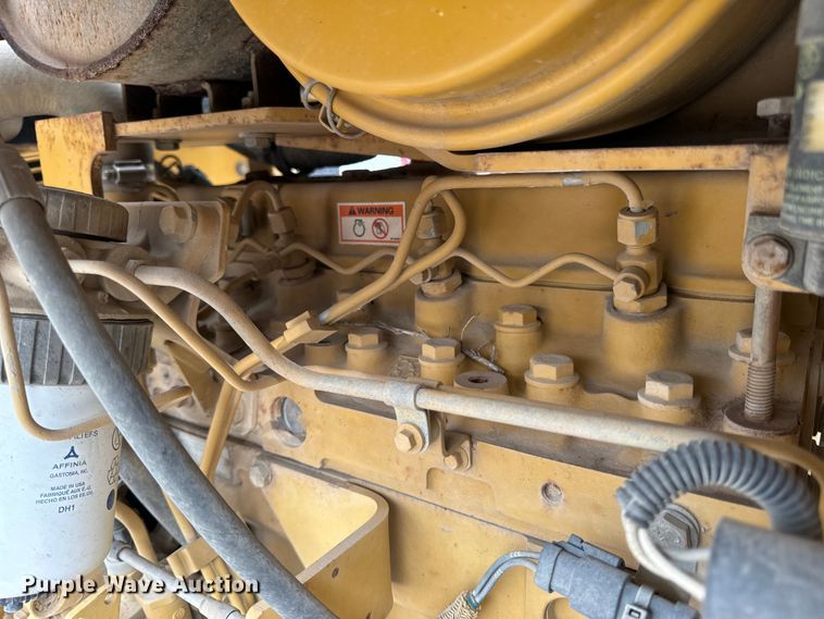 image for item OF9998 2002 Caterpillar  CP-323C single drum vibratory roller