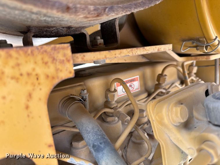 image for item OF9998 2002 Caterpillar  CP-323C single drum vibratory roller